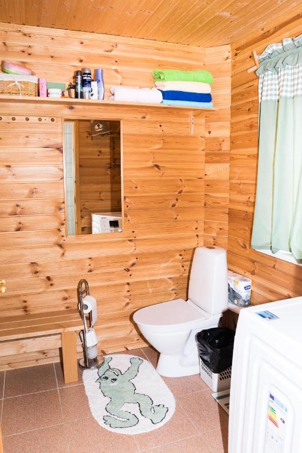 Mere Kodumajutus Kärdla Exterior foto